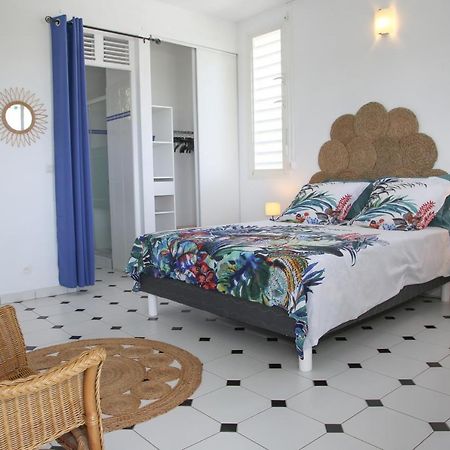 Villa Theo , Chambre D'Hotes , Petit Dejeuner, Table D'Hotes Sainte-Anne  Exterior foto